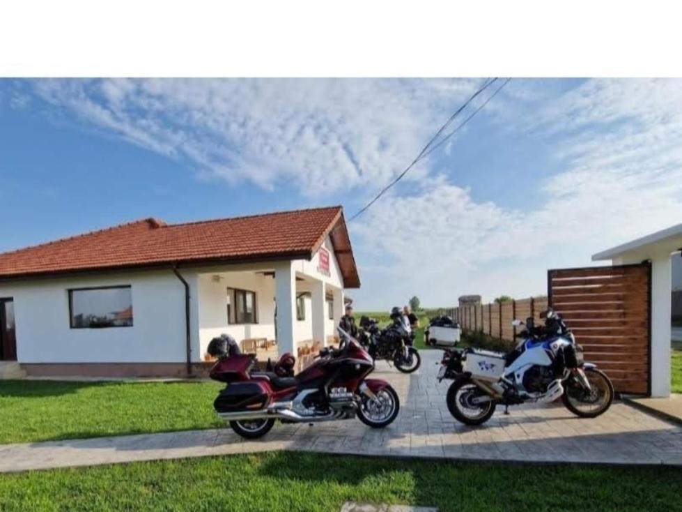 Family House Pristol Appartement Buitenkant foto